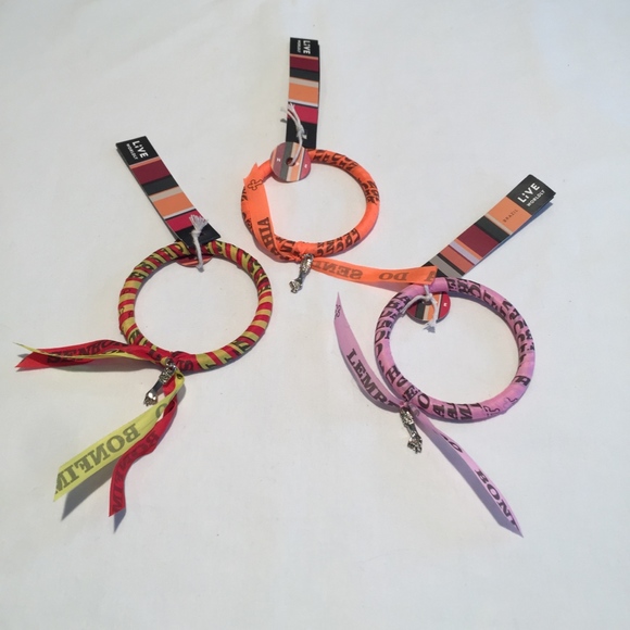 SET of 3 -Natural Ribbon Bangles/Charm - Picture 5 of 8